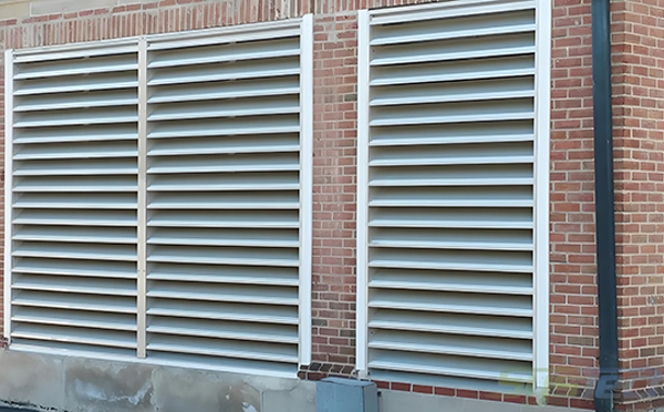 和布克赛尔百叶窗 和布克赛尔百叶窗