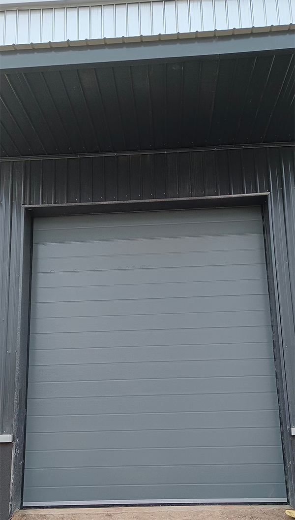 和布克赛尔车库门