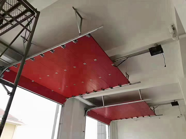 和布克赛尔工业翻板门