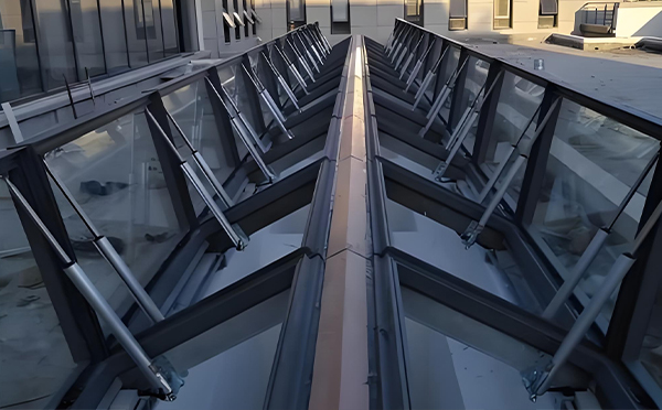 和布克赛尔排烟窗