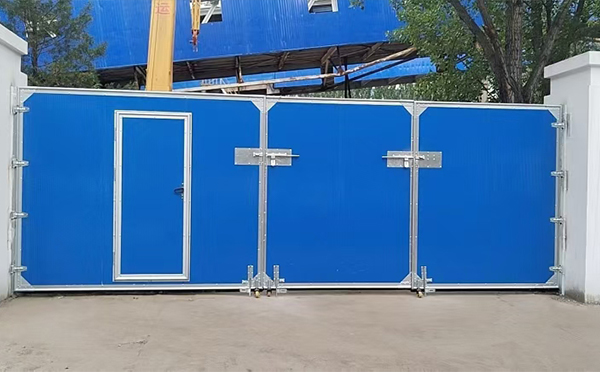 和布克赛尔工业平开门