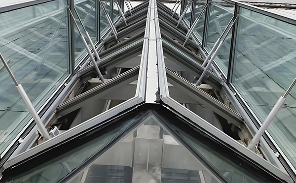 和布克赛尔排烟天窗