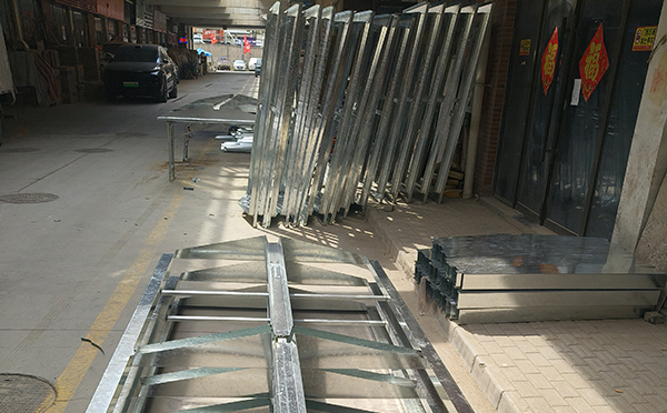 2025和布克赛尔排烟窗维护周期与电动开启故障排查